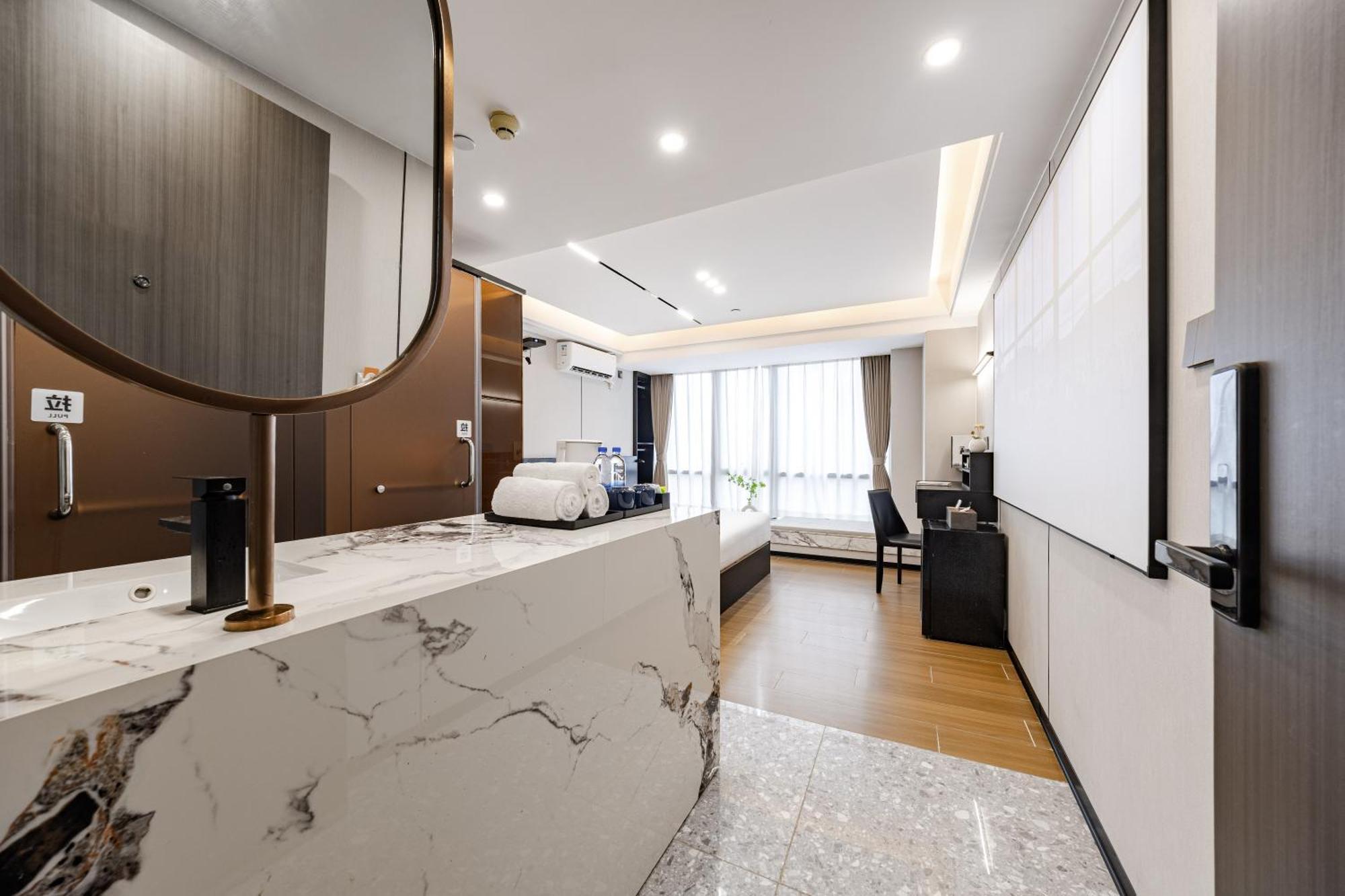 Yu Manju High-Floor Huge-Screen Audiovisual Hotel-Guangzhou Tower Zhujiang New Town Sports West Road Branch Εξωτερικό φωτογραφία